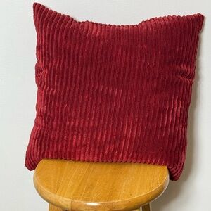 Red Throw Pillows